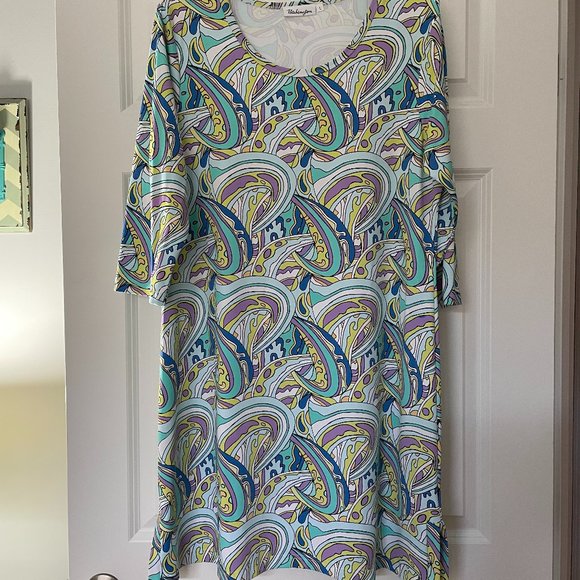 Dress - Picture 1 of 1